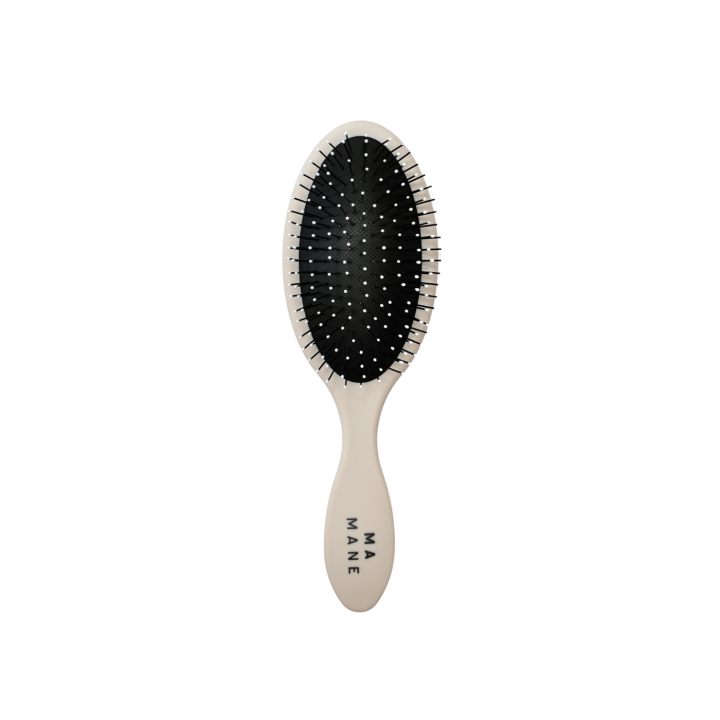 THE BEIGE BRUSH